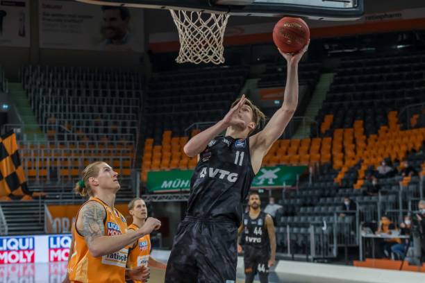 独行侠的场 独行侠的场